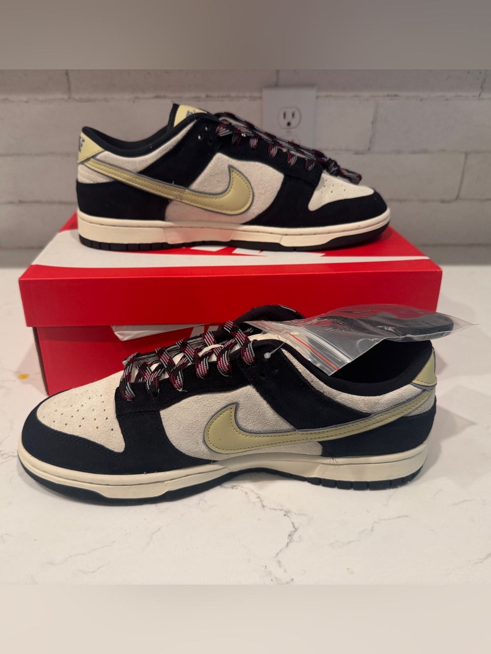Nike Dunk Low LX Black Team Gold Coconut Milk Mens 10.5 Womens 12 DV3054-001